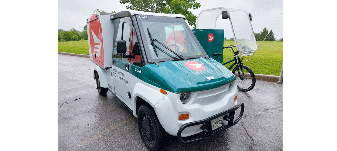 Photo of Canada Post low-speed electric vehicle