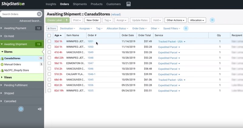 Un tableau de bord ShipStation présentant des commandes en ligne provenant de plusieurs canaux.