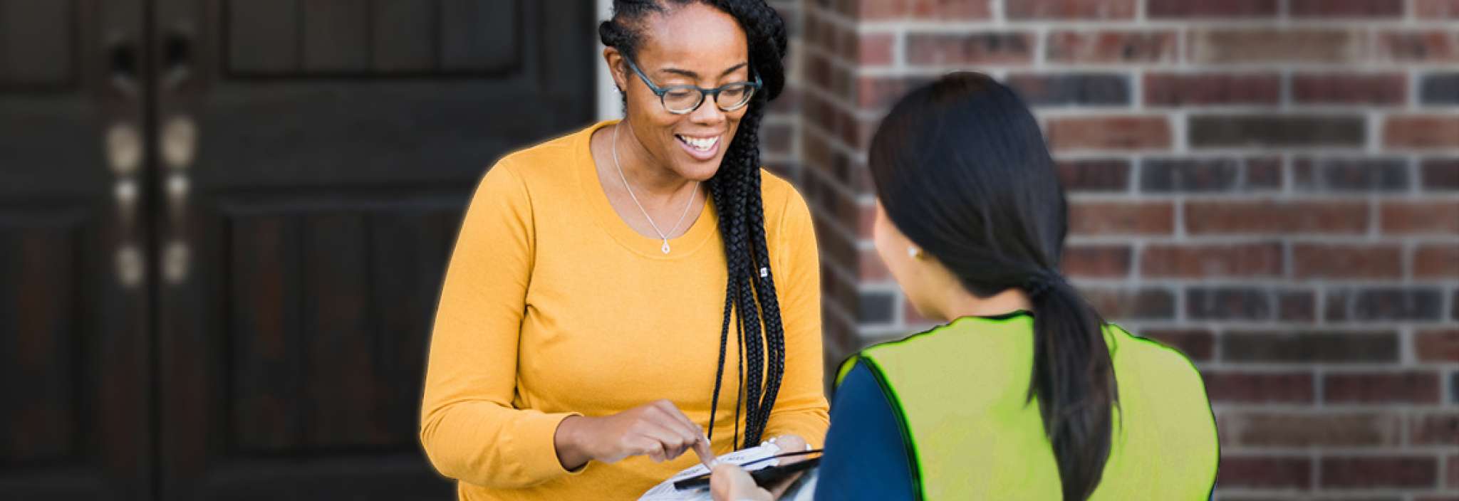 Registered Mail delivery at home banner