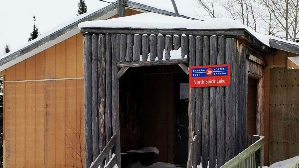 Exterior view of the Canada Post North Spirit Lake post office